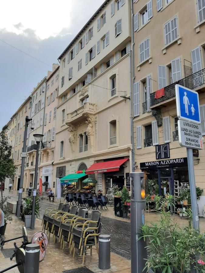 Appartement Duplex vieux port - mesures sanitaires supplémentaires à Marseille Extérieur photo