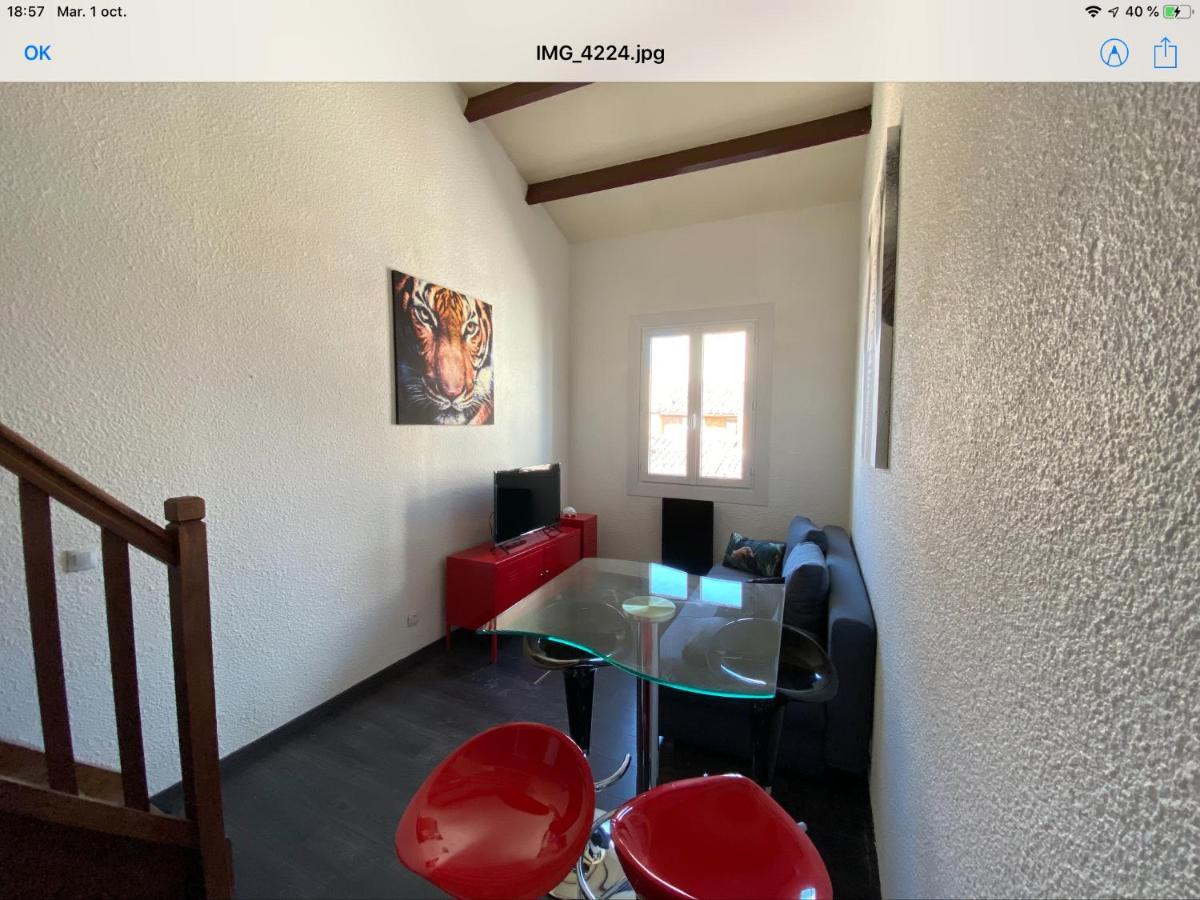 Appartement Duplex vieux port - mesures sanitaires supplémentaires à Marseille Extérieur photo