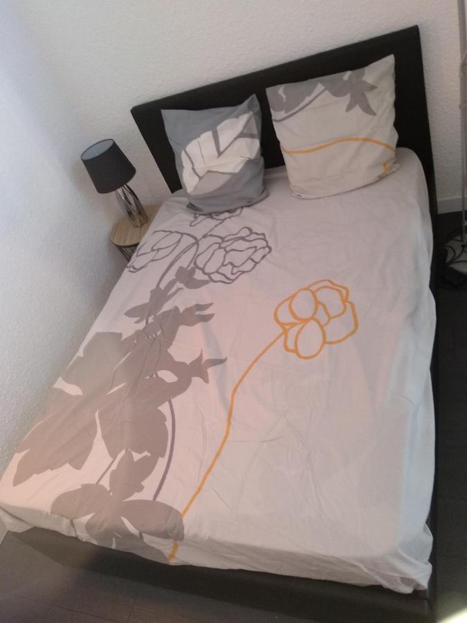 Appartement Duplex vieux port - mesures sanitaires supplémentaires à Marseille Extérieur photo