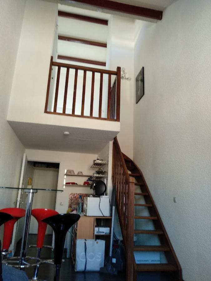 Appartement Duplex vieux port - mesures sanitaires supplémentaires à Marseille Extérieur photo